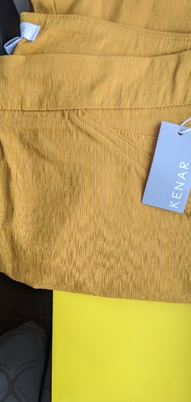 Classic Yellow HighWaist Fit Ankle Leggings Size10 - Picture 3 of 6